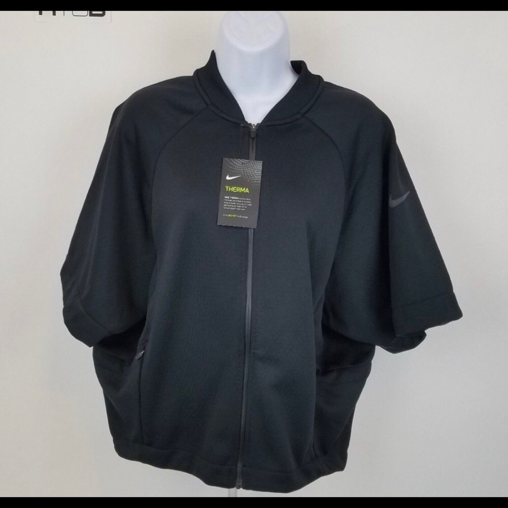 Nike Women’s short sleeve jacket